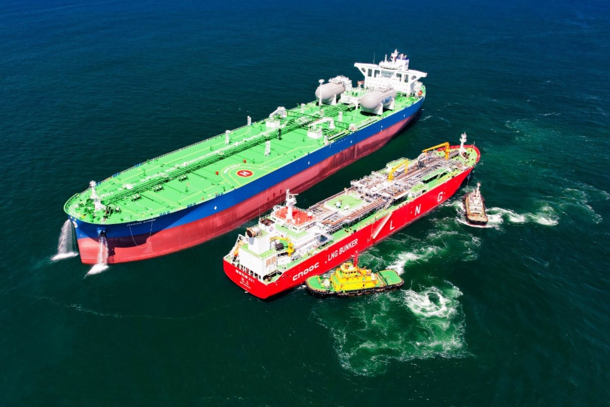 Pavilion Energy's and CNOOC's inaugural Ship-To-Ship LNG Bunkering Operation in China to Maran Dione
